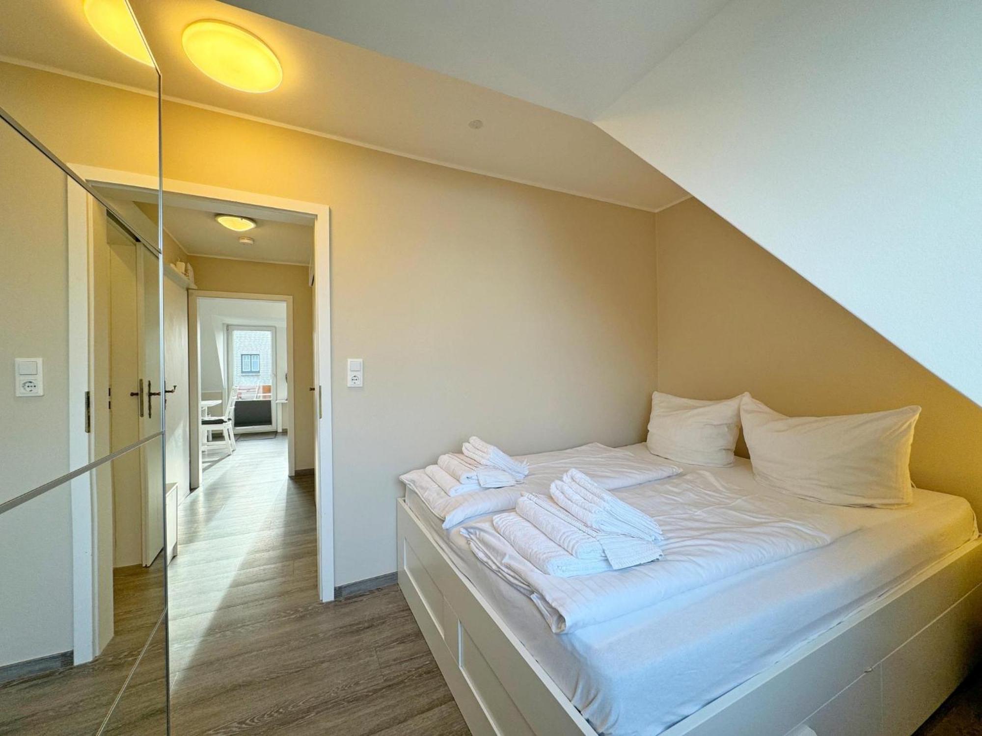 Ferienwohnung In Tinnum Mit Balkon Sylt Esterno foto